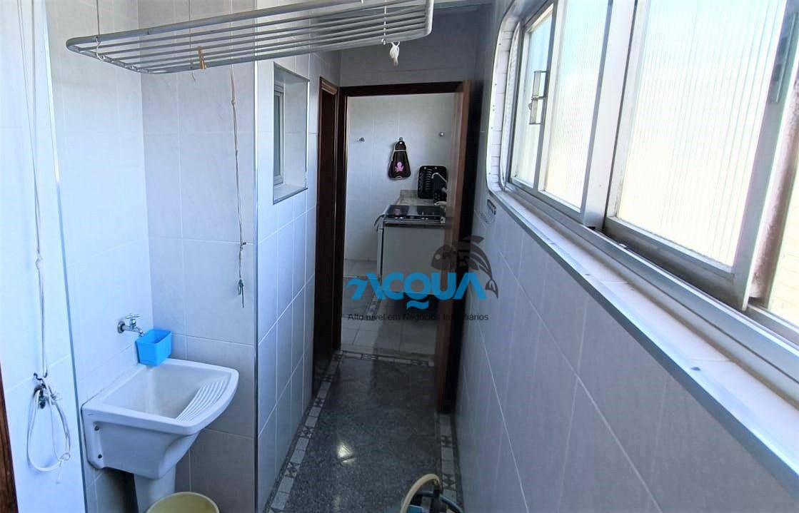 Apartamento à venda com 3 quartos, 136m² - Foto 10