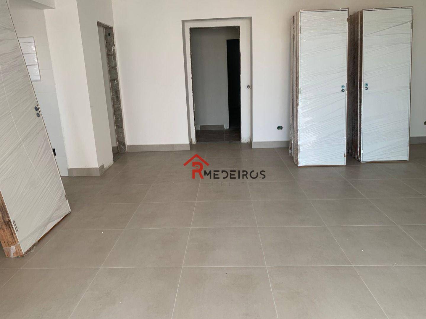 Apartamento à venda com 3 quartos, 143m² - Foto 5