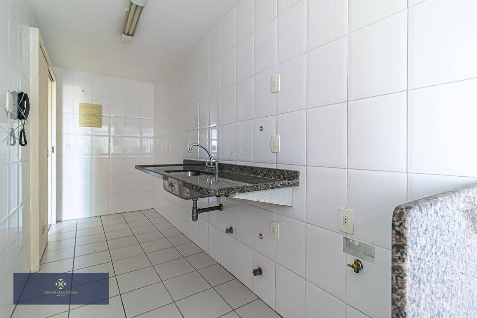 Apartamento à venda com 2 quartos, 94m² - Foto 13