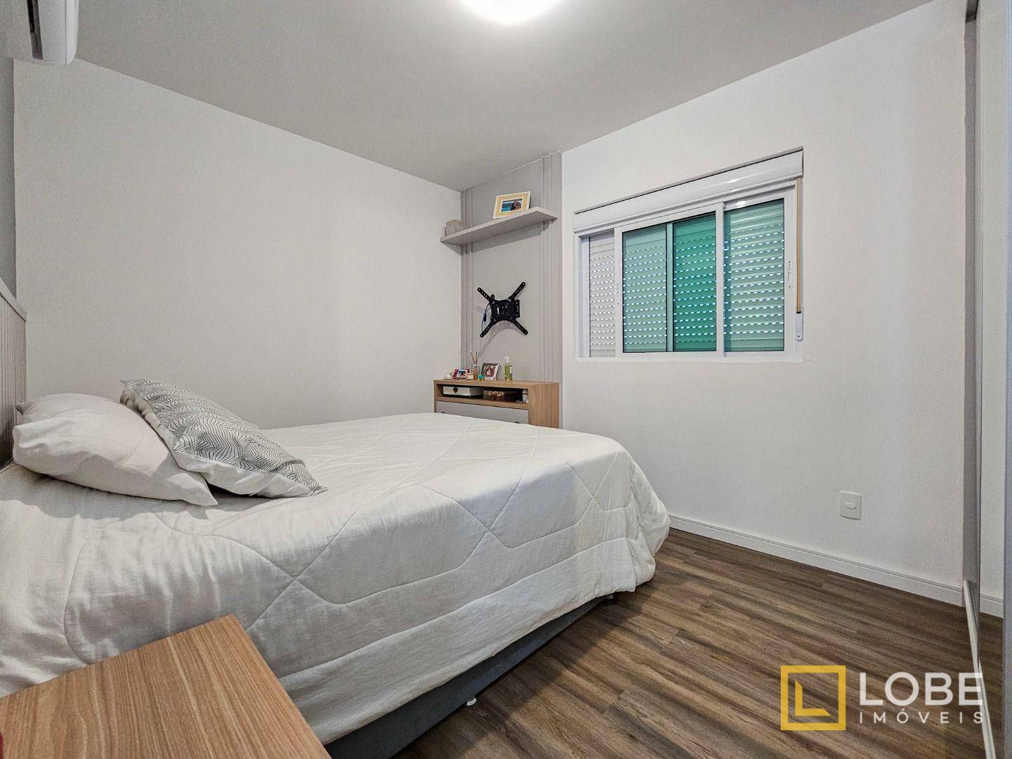 Apartamento à venda com 2 quartos, 85m² - Foto 11