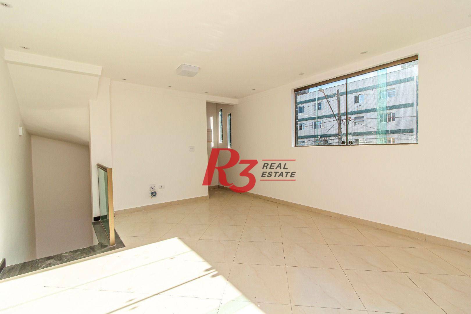 Casa à venda com 3 quartos, 150m² - Foto 1