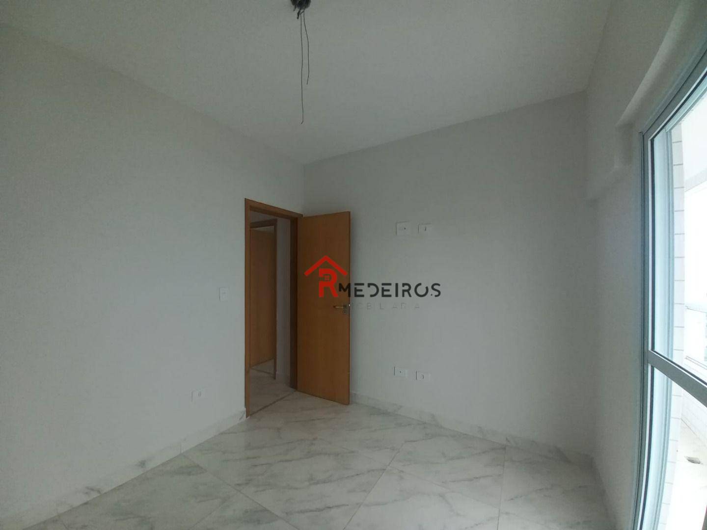 Apartamento à venda com 2 quartos, 76m² - Foto 17