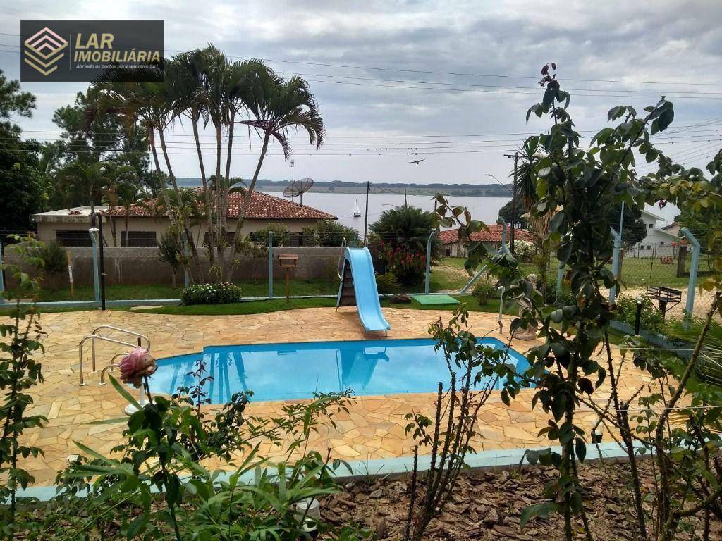 Chácara, 3 quartos, 692 m² - Foto 1