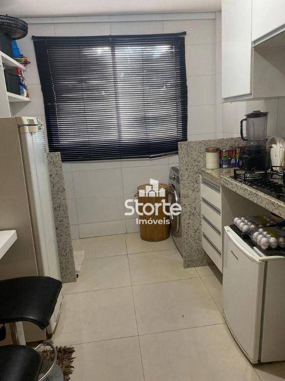 Apartamento à venda com 3 quartos, 76m² - Foto 5