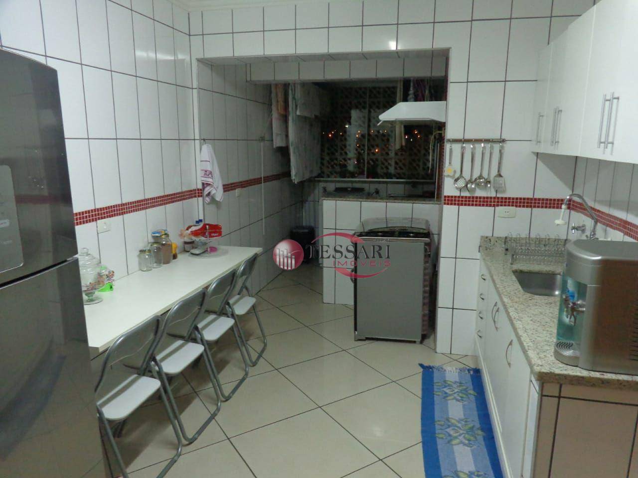 Apartamento à venda com 3 quartos, 140m² - Foto 8