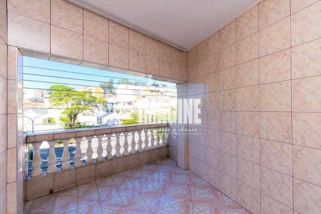 Sobrado à venda e aluguel com 3 quartos, 220m² - Foto 12