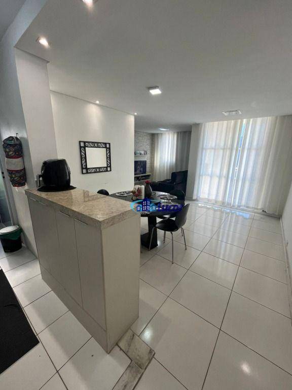 Apartamento à venda com 2 quartos, 61m² - Foto 15