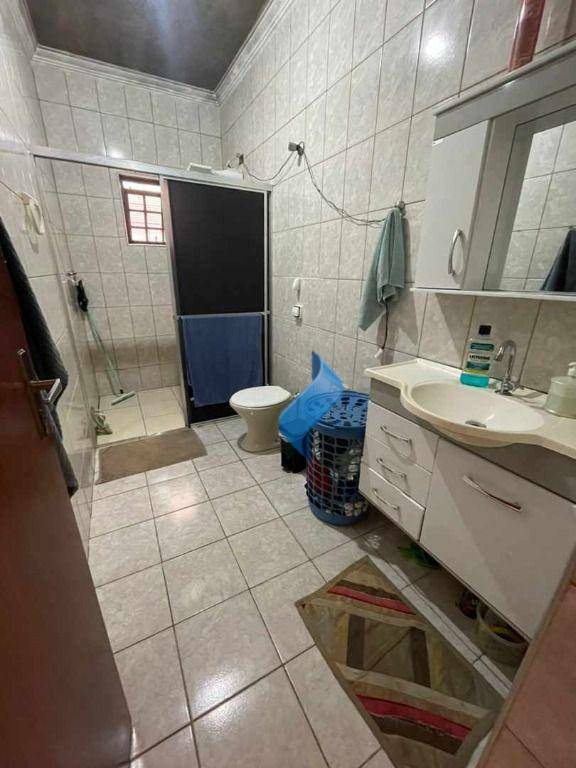 Casa à venda com 3 quartos, 80m² - Foto 9