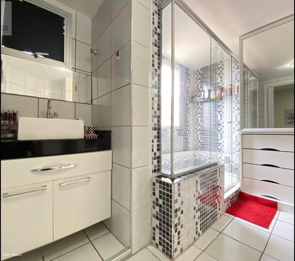 Apartamento à venda com 2 quartos, 64m² - Foto 15