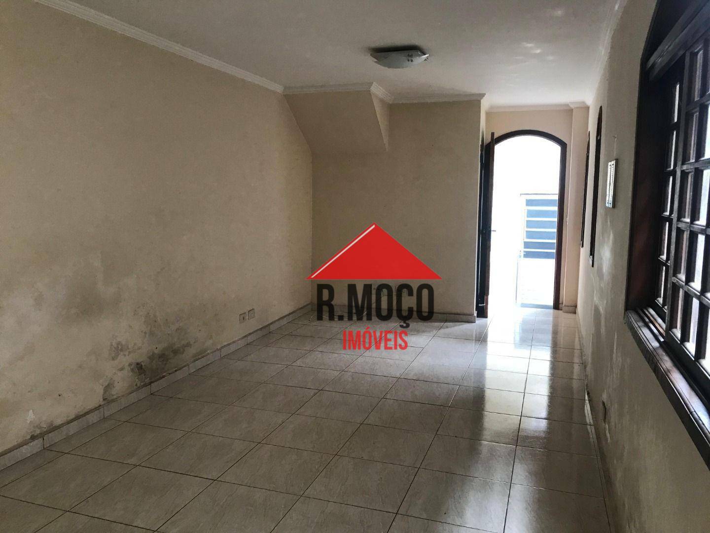 Sobrado à venda com 2 quartos, 148m² - Foto 2