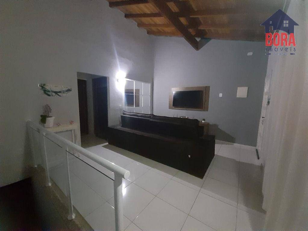 Casa à venda com 2 quartos, 66m² - Foto 11