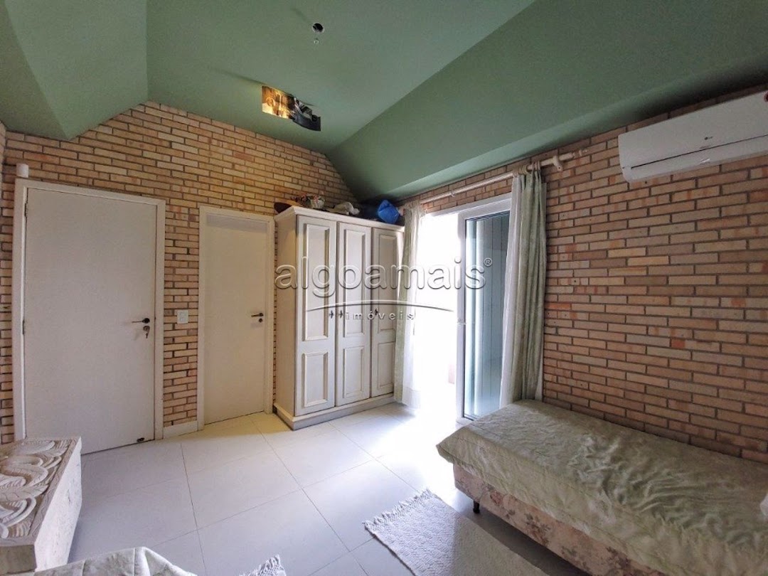 Casa à venda com 4 quartos, 210m² - Foto 27