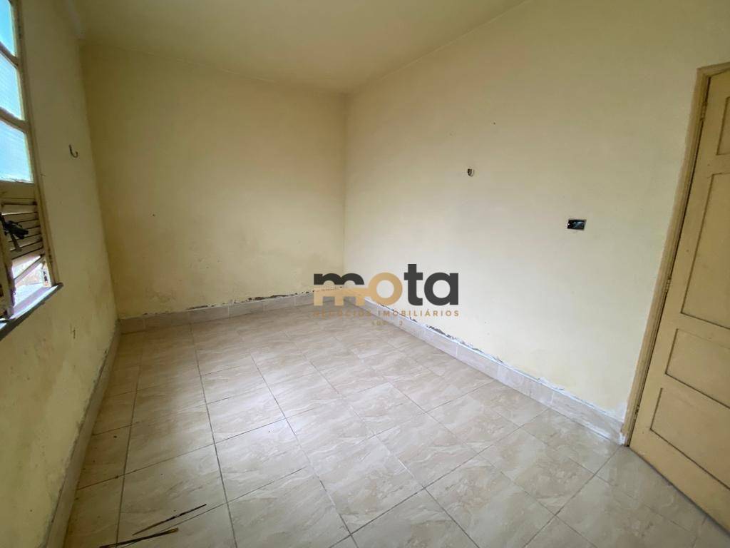 Casa à venda com 2 quartos, 90m² - Foto 15