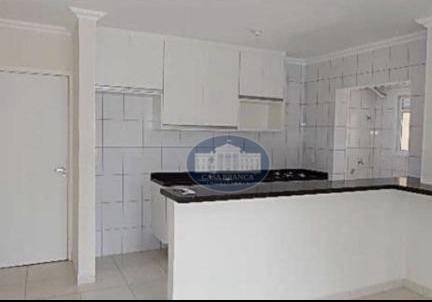 Apartamento à venda com 2 quartos, 72m² - Foto 2