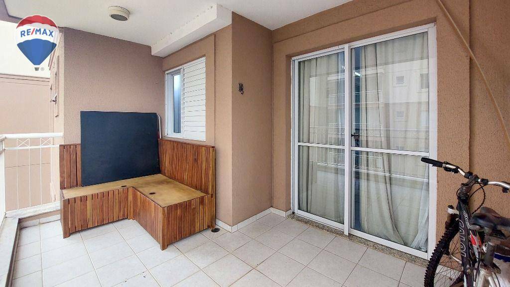 Apartamento à venda com 2 quartos, 77m² - Foto 9