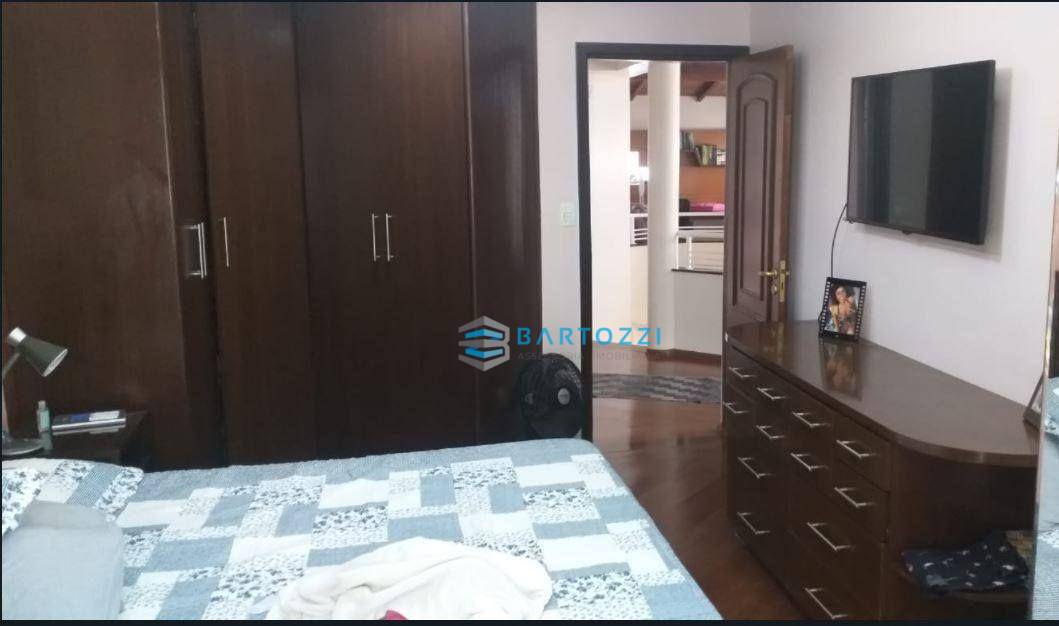 Sobrado à venda com 3 quartos, 280m² - Foto 92