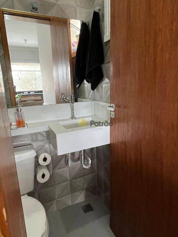 Sobrado à venda com 2 quartos, 111m² - Foto 13