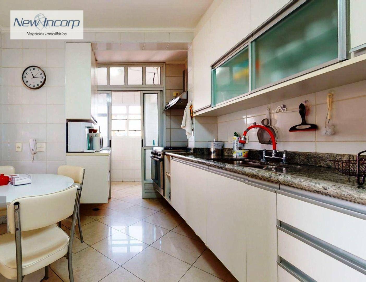 Apartamento à venda com 3 quartos, 97m² - Foto 11