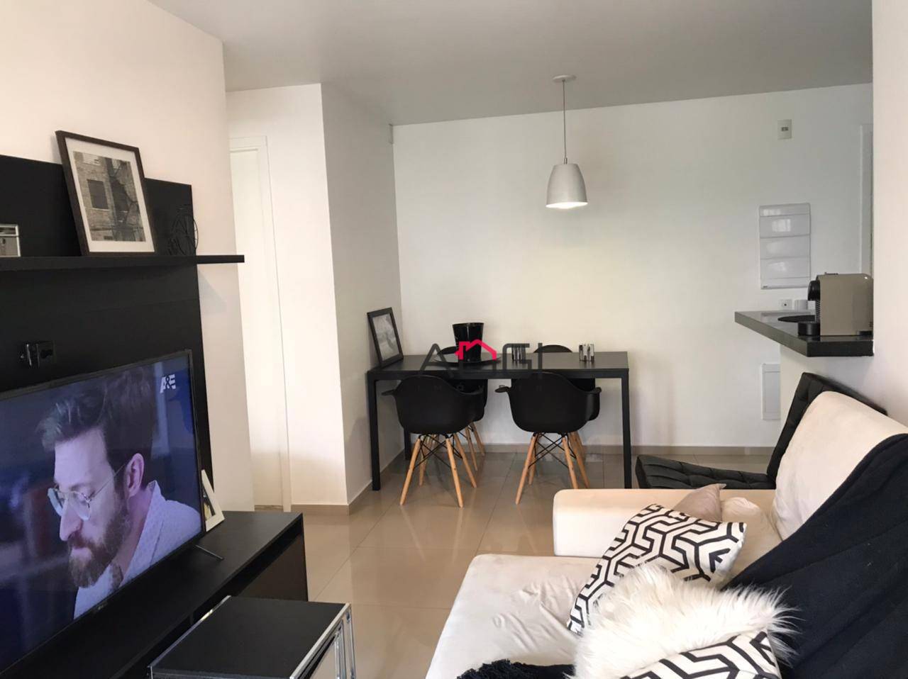 Apartamento à venda com 2 quartos, 69m² - Foto 3