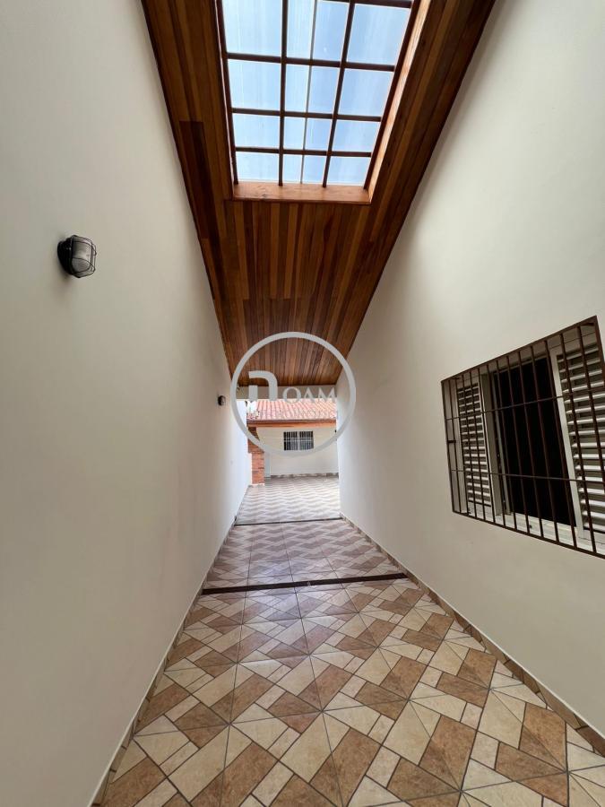 Casa à venda com 4 quartos, 161m² - Foto 15