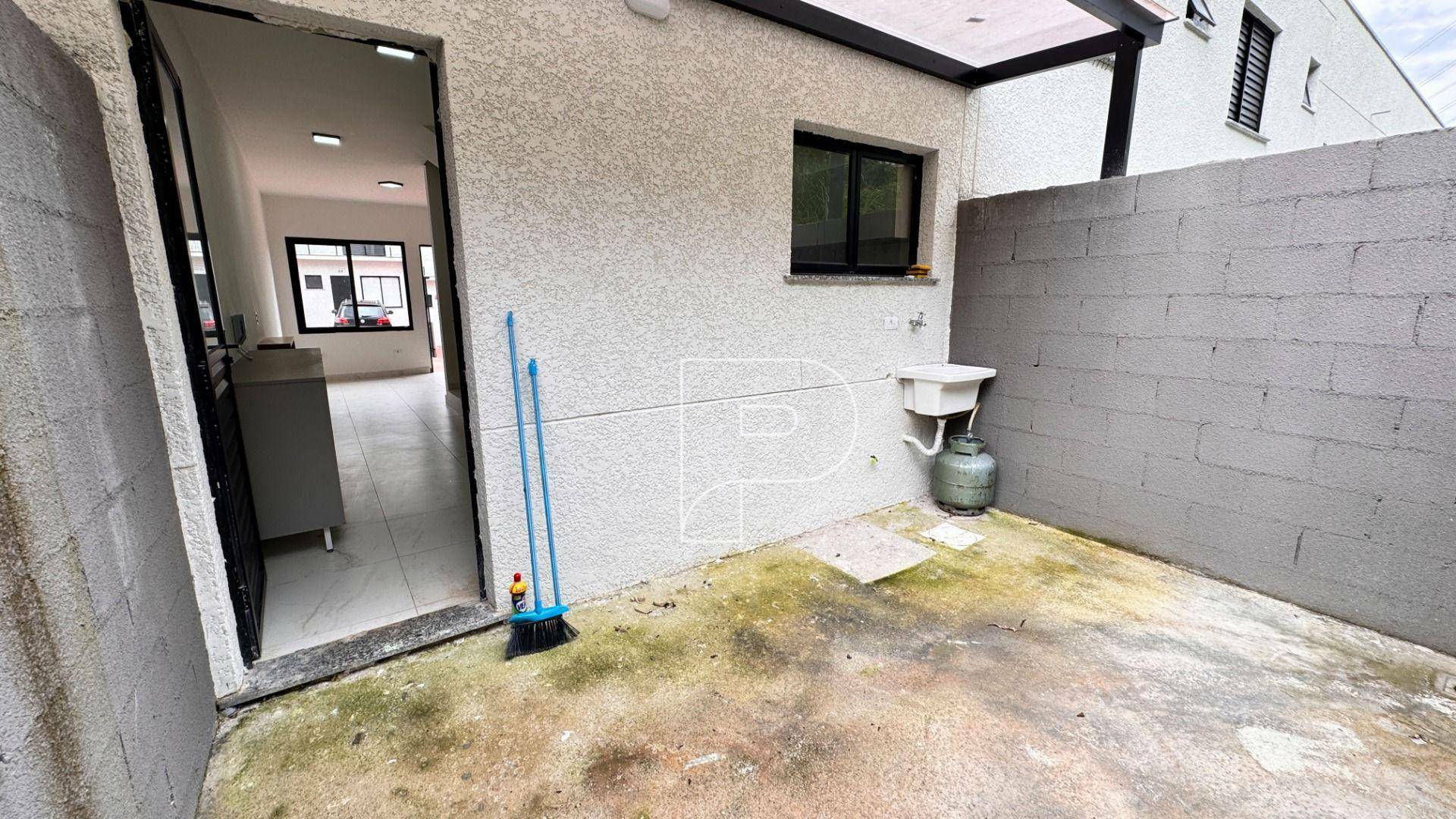 Casa de Condomínio para alugar com 2 quartos, 80m² - Foto 14