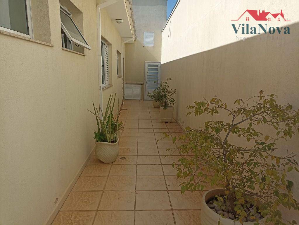 Casa de Condomínio à venda com 3 quartos, 218m² - Foto 28