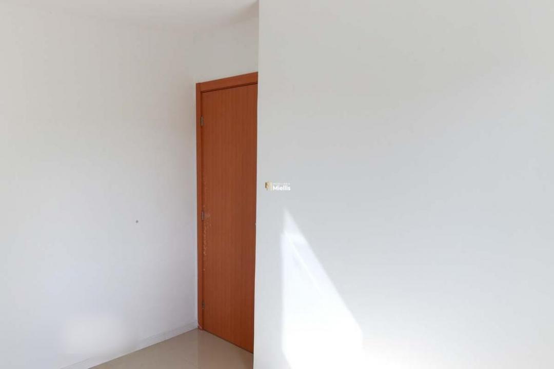 Apartamento à venda com 2 quartos, 50m² - Foto 4