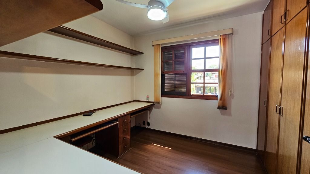 Casa de Condomínio à venda com 4 quartos, 268m² - Foto 39