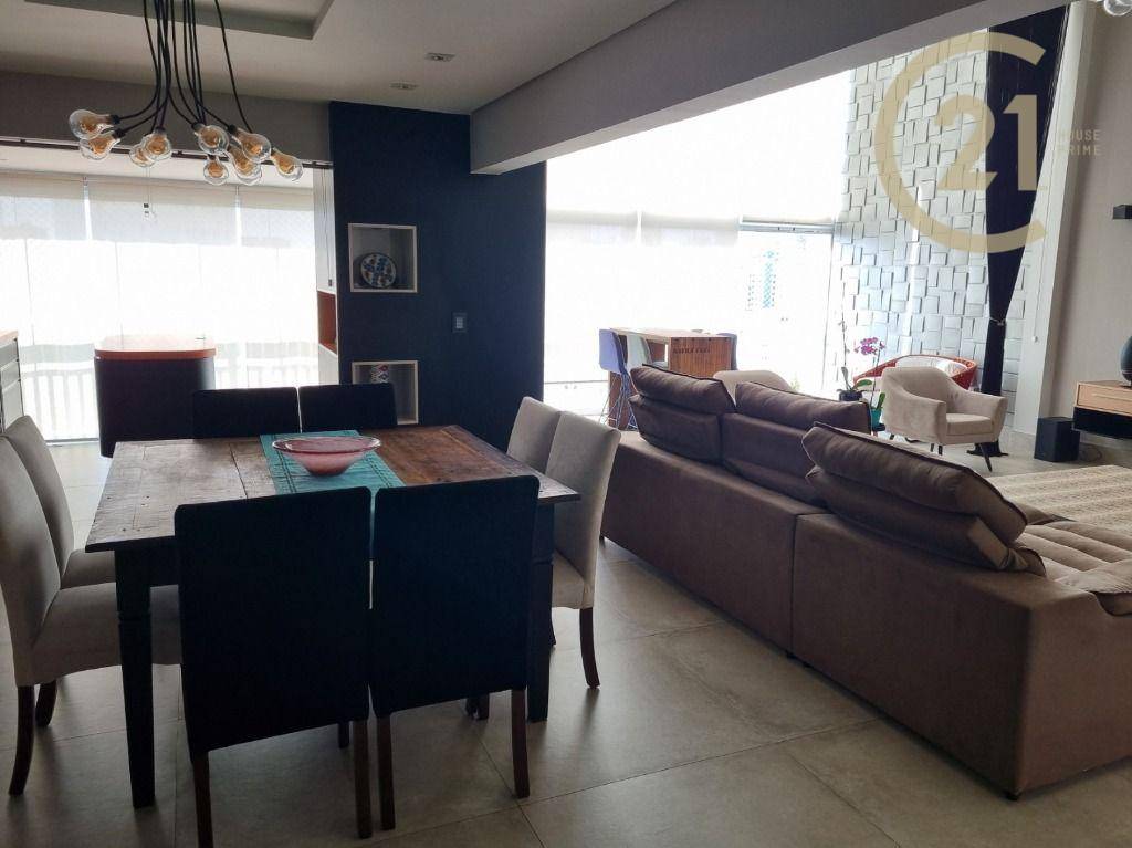 Apartamento à venda com 4 quartos, 240m² - Foto 3