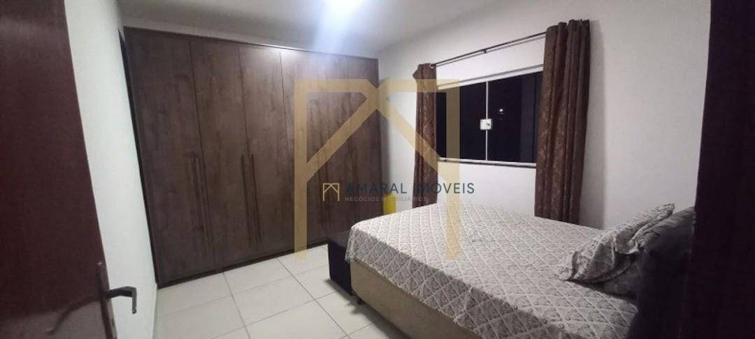 Casa à venda com 2 quartos, 120m² - Foto 5