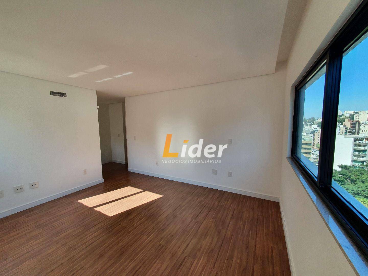 Apartamento à venda com 4 quartos, 225m² - Foto 16