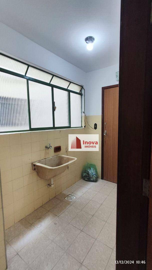 Apartamento à venda com 2 quartos, 80m² - Foto 13