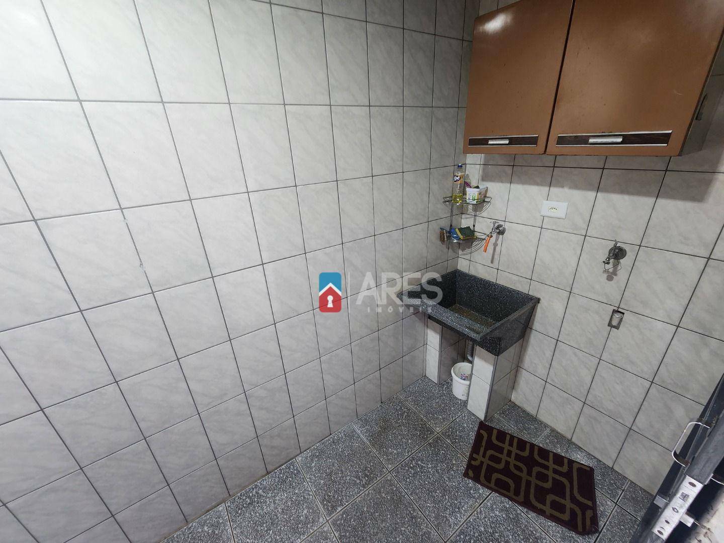 Casa à venda com 2 quartos, 81m² - Foto 11