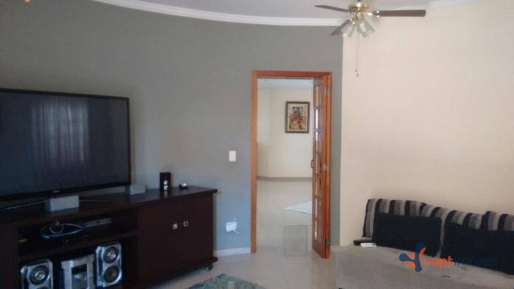 Sobrado à venda com 3 quartos, 330m² - Foto 7