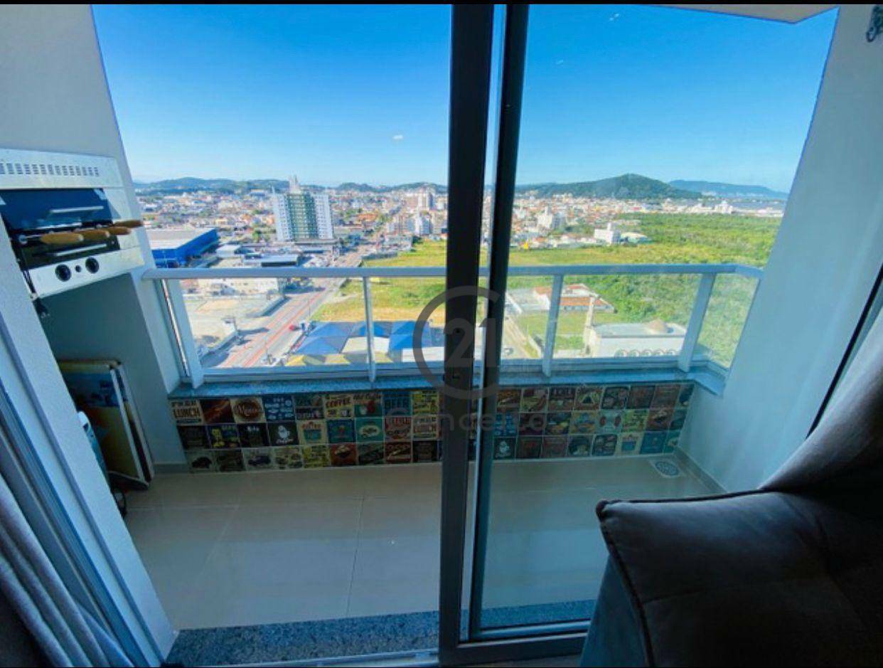 Apartamento à venda e aluguel com 3 quartos, 85m² - Foto 14