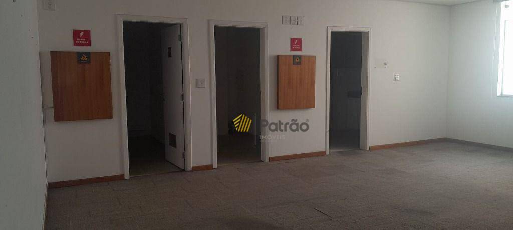 Prédio Inteiro para alugar, 1100m² - Foto 48