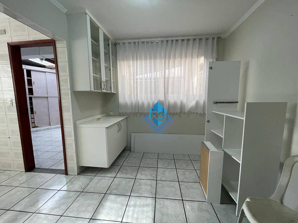 Sobrado à venda e aluguel com 3 quartos, 137m² - Foto 14