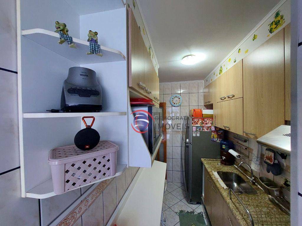 Apartamento à venda com 2 quartos, 52m² - Foto 11