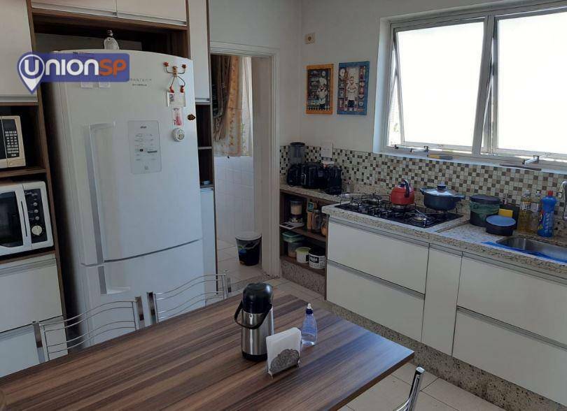 Apartamento à venda com 2 quartos, 85m² - Foto 15