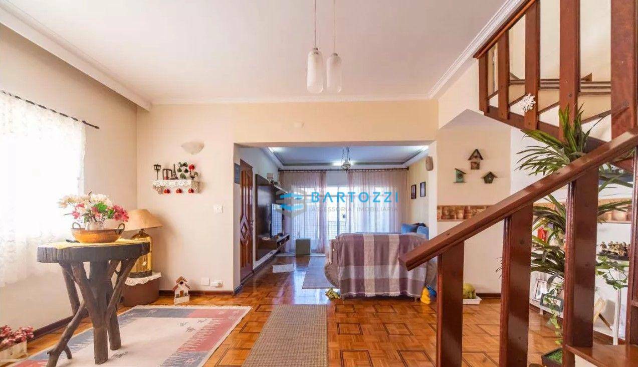 Casa à venda com 3 quartos, 260M2 - Foto 10