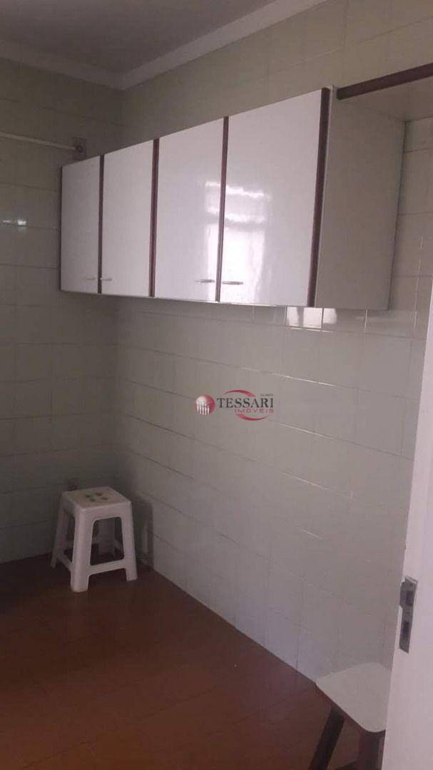 Apartamento para alugar com 2 quartos, 60m² - Foto 8