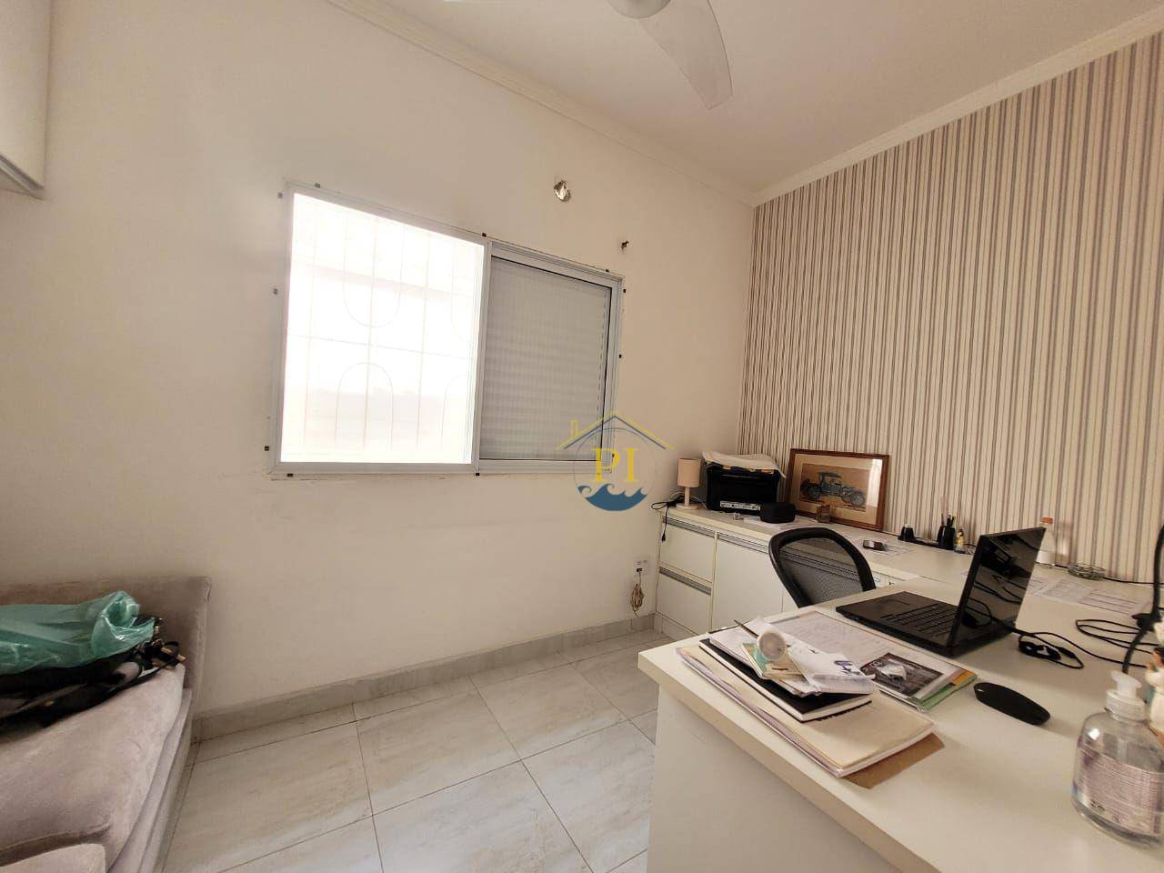 Casa à venda com 3 quartos, 1m² - Foto 11