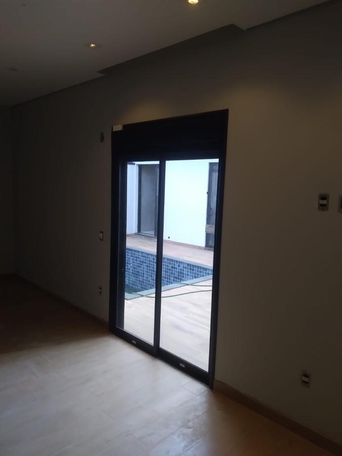 Casa de Condomínio à venda com 3 quartos, 240m² - Foto 5