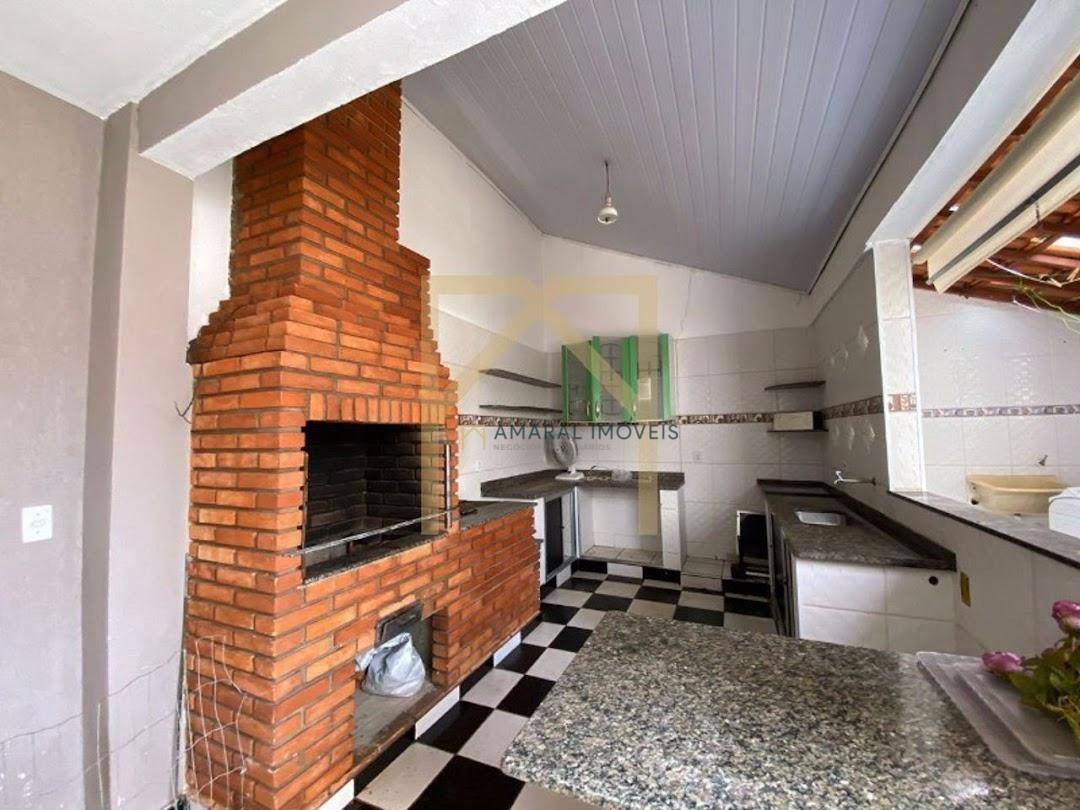 Casa, 4 quartos, 240 m² - Foto 6