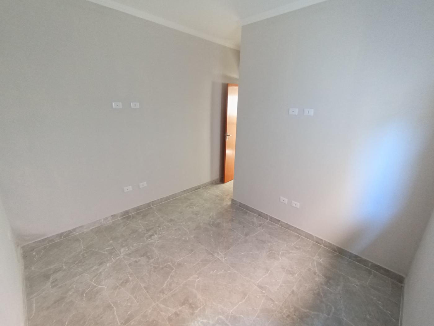 Casa à venda com 3 quartos, 72m² - Foto 11