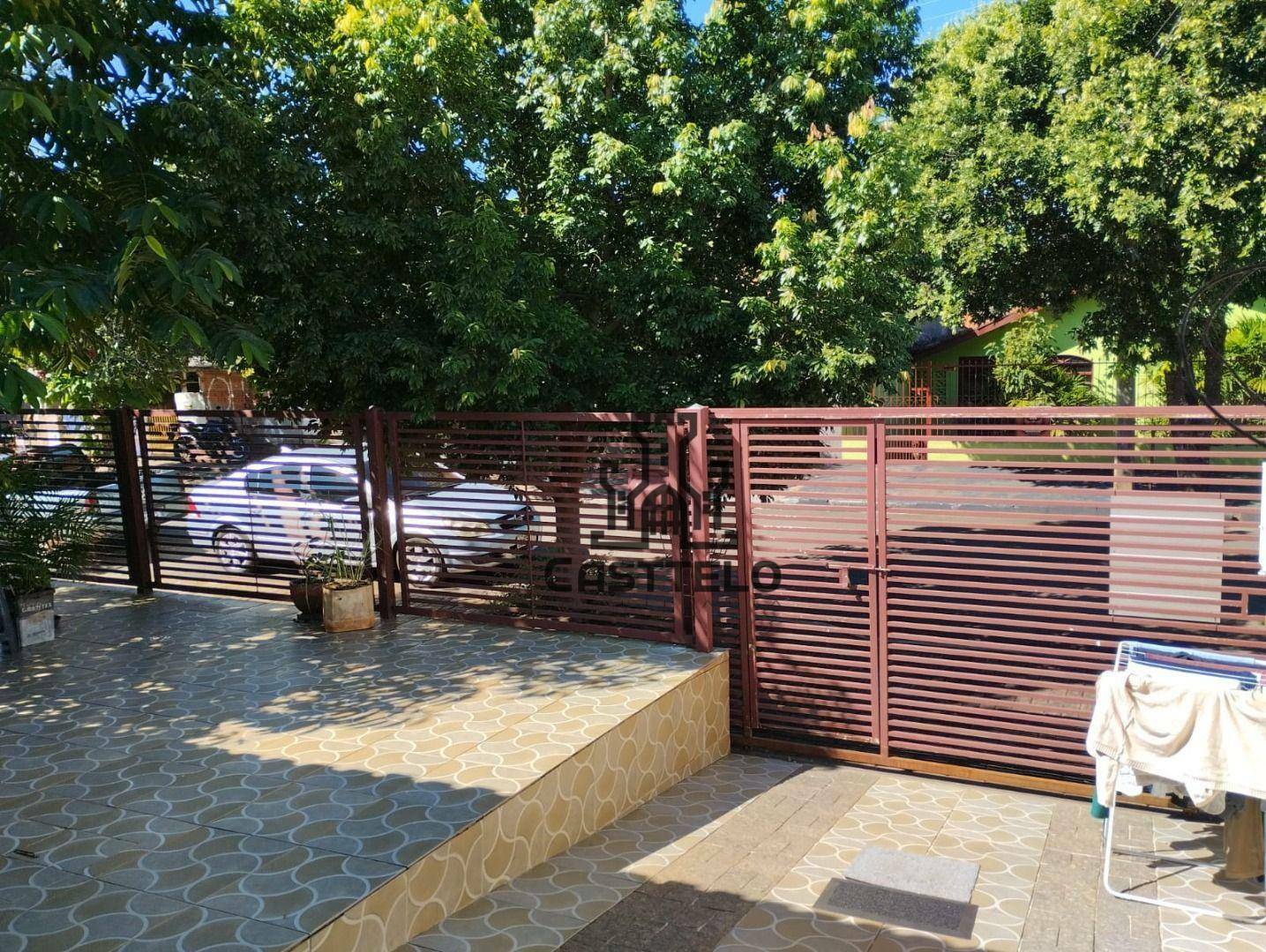 Casa à venda com 4 quartos, 150m² - Foto 4