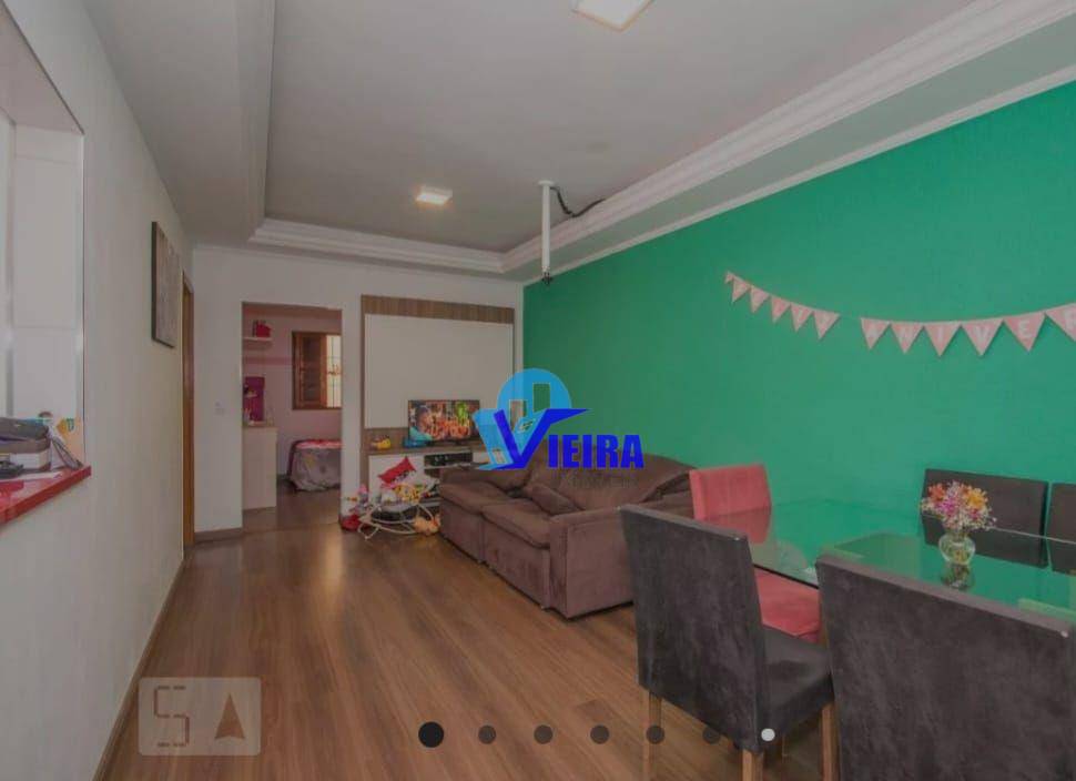 Casa à venda com 4 quartos, 208m² - Foto 1