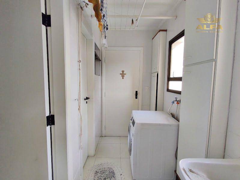 Apartamento à venda com 3 quartos, 140m² - Foto 27