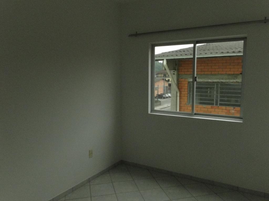 Apartamento para alugar com 2 quartos, 65m² - Foto 4