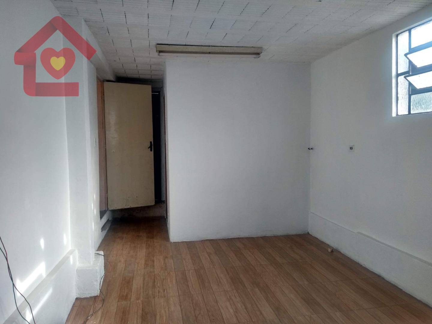 Casa para alugar com 2 quartos, 168m² - Foto 15